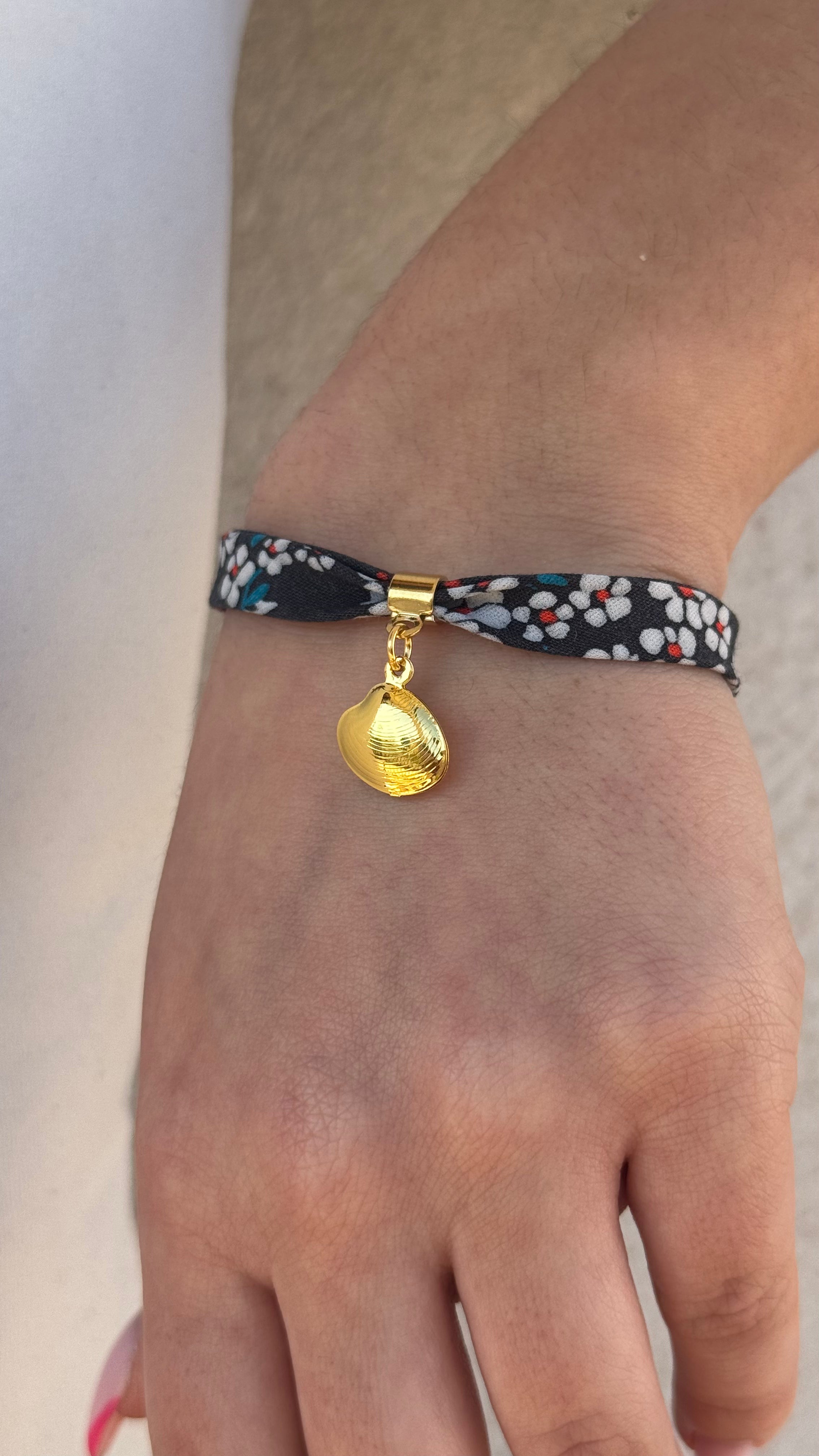 Bracelet Bandana Charm Coquillage Doré - micasa bijoux