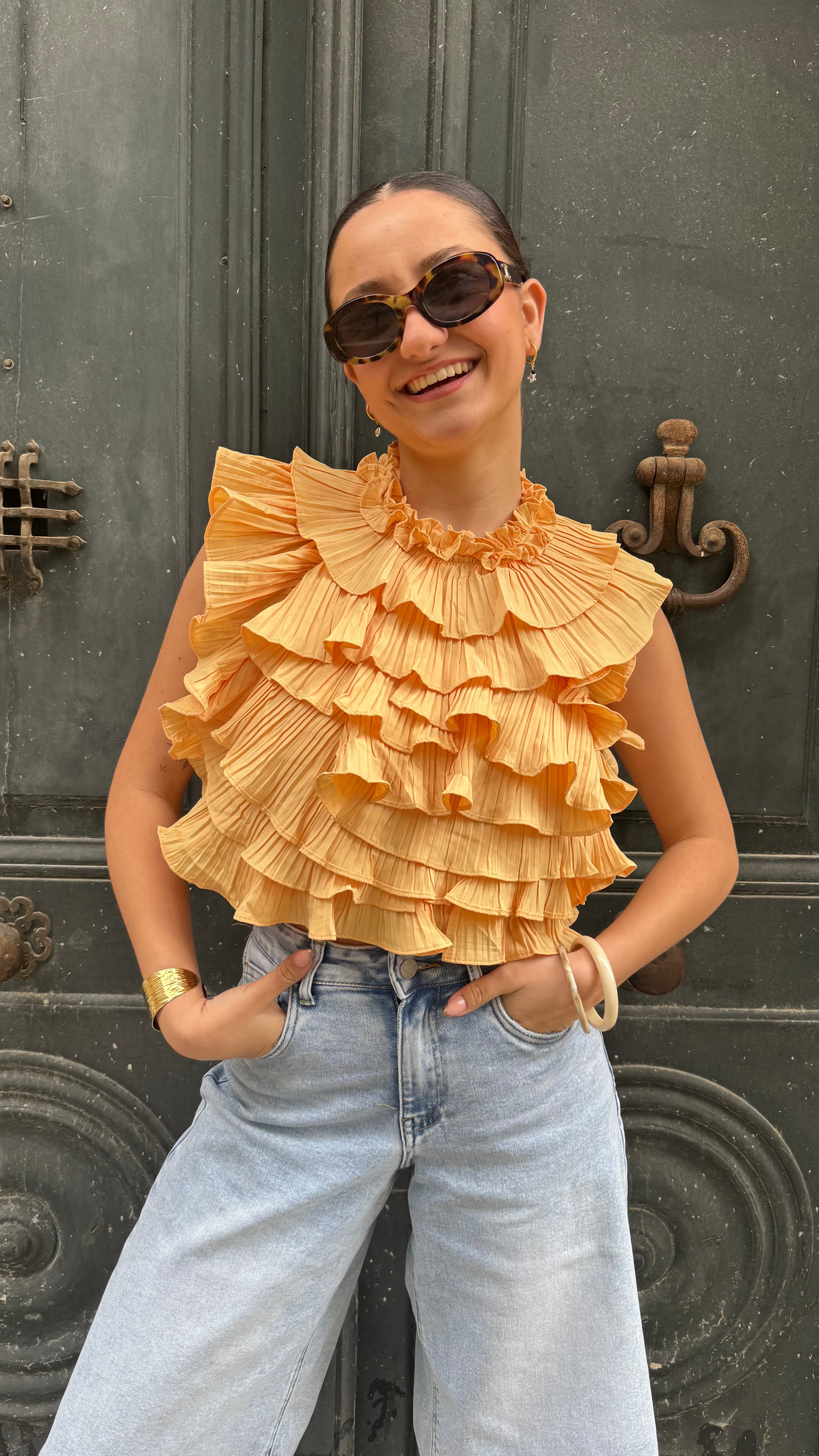 Top à volants jaune