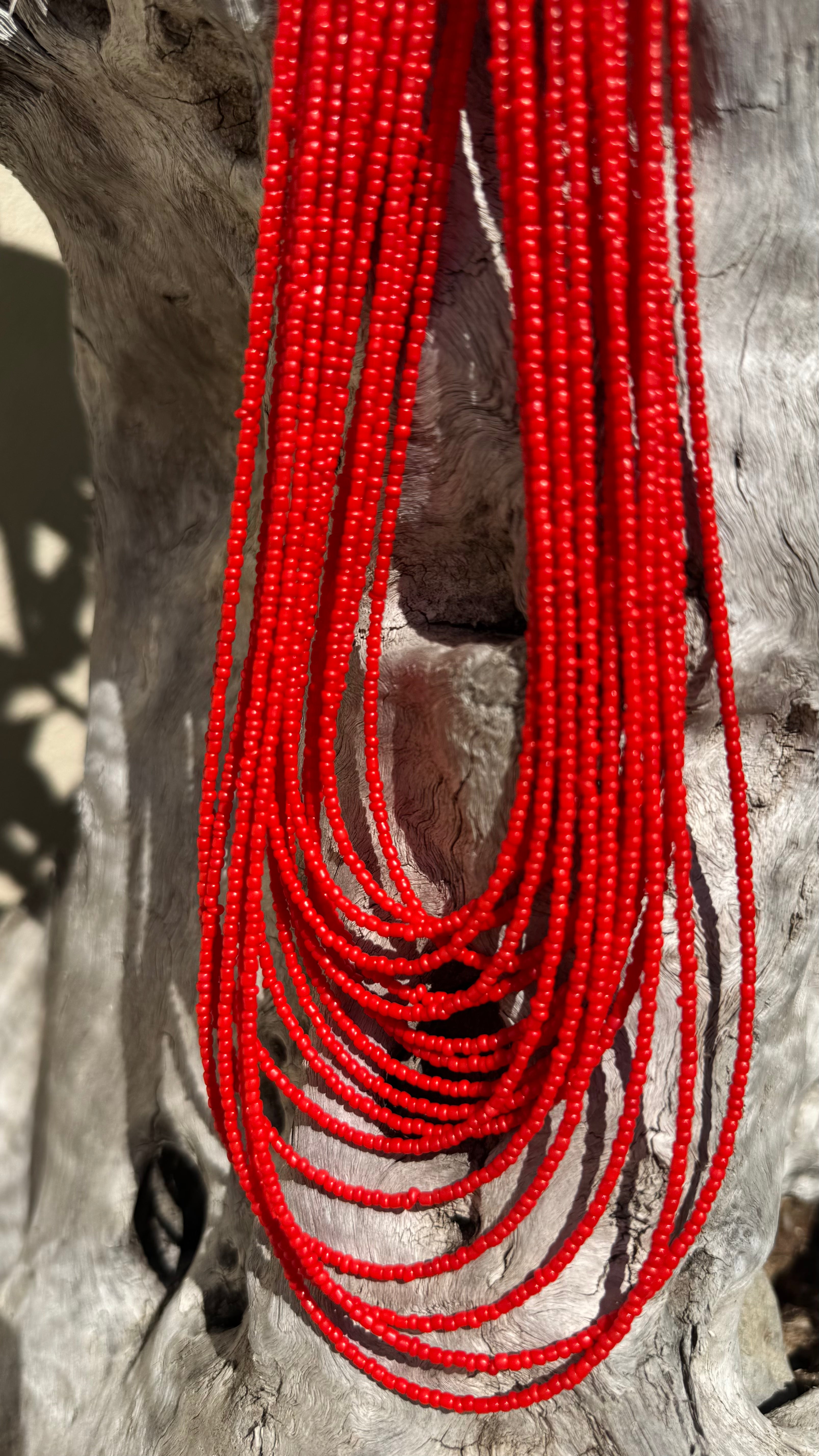 Collier bustier rouge
